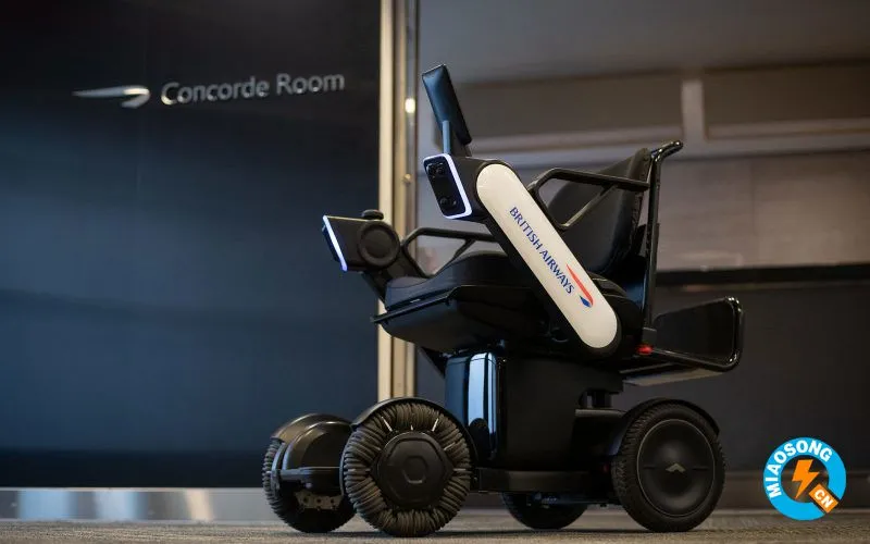 英国航空公司正在肯尼迪国际机场测试自动驾驶电动轮椅