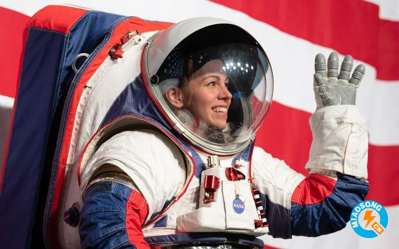 美国宇航局四年来首次接受宇航员的申请