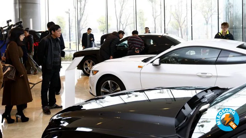 中国汽车工业协会公布的数据：中国2月汽车产量大跌近80%，呼吁刺激消费