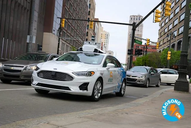 福特将自动驾驶出租车推迟到2022年上市