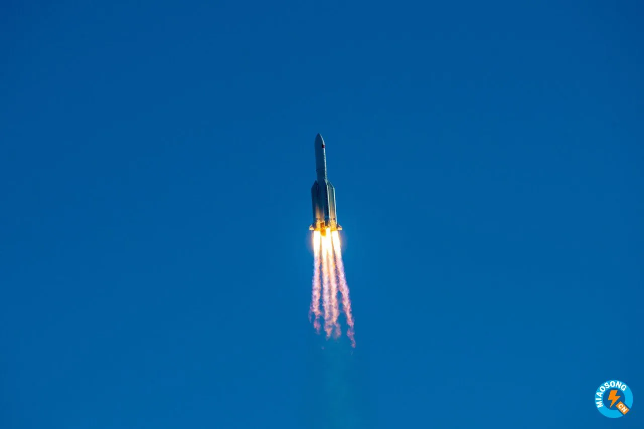 长征五号B运载火箭升空新进展：新飞船在轨完成了一项高速局域网试验