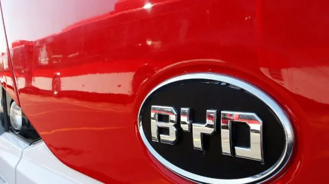 比亚迪一举超越上汽集团，成为了A股市值最大的汽车企业