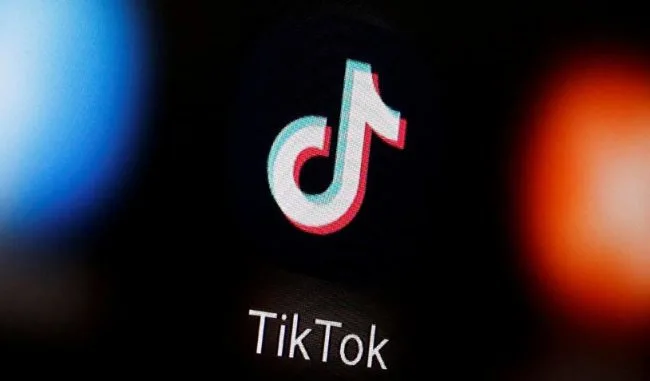 特朗普﹕关注TikTok交易，自己为甲骨文董事长支持者